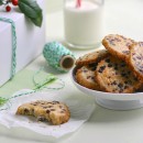 Chocolate-Chip-Shortbread-Cookies-Green-Thumb-White-Apron