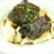 Red Wine-Braised Short Ribs Slow Cooker Recipe