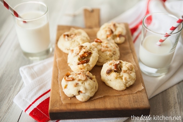 White Chocolate Toffee Crunch Cookies