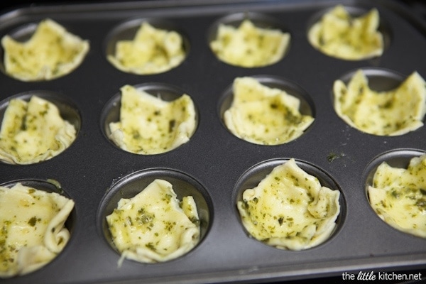 Caprese Puff Pastry Bites