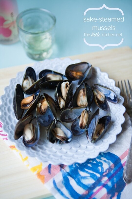 SakeSteamed Mussels Recipe