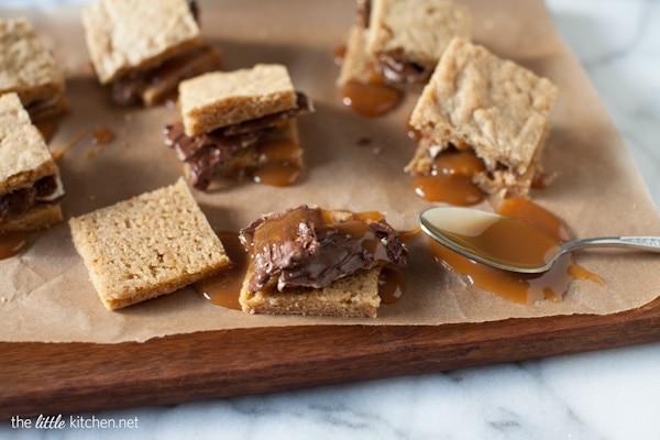 Americone Dream Blondie Sandwiches