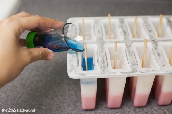 Red, White & Blue Popsicles from thelittlekitchen.net