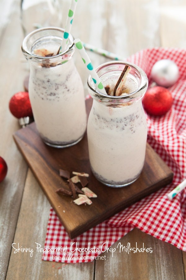 Skinny Peppermint Chocolate Milkshakes from thelittlekitchen.net