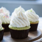 Pistachio Pudding Cupcakes from thelittlekitchen.net