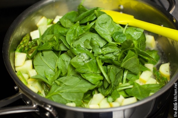 Summer Vegetable Pasta from thelittlekitchen.net