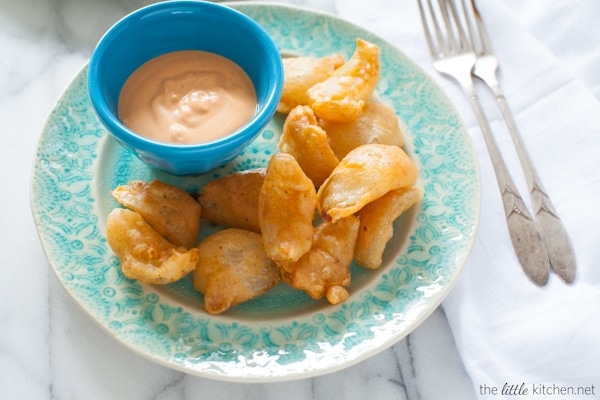 Beer Battered Vidalia Onion Petals from thelittlekitchen.net