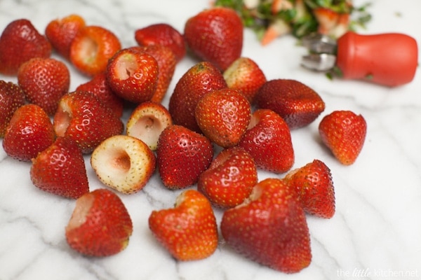 Strawberry Sangria Popsicles from thelittlekitchen.net