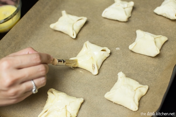 Orange Marmalade Garlic & Herb Cheesy Appetizer Puffs with Bacon