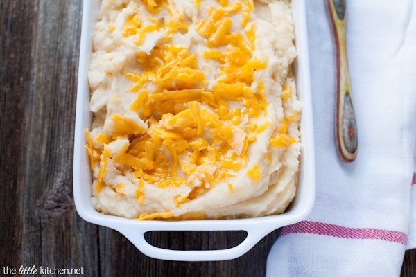 Cheesy Mashed Potatoes from thelittlekitchen.net