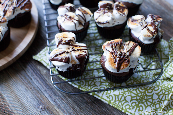 Chocolate Pumpkin S'mores Cupcakes from thelittlekitchen.net #campfiremallows