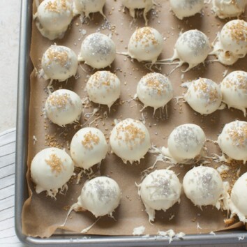 White Chocolate Cookie Butter Truffles from thelittlekitchen.net