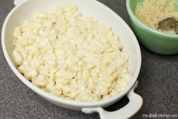 Baked Cauliflower Macaroni & Cheese from thelittlekitchen.net