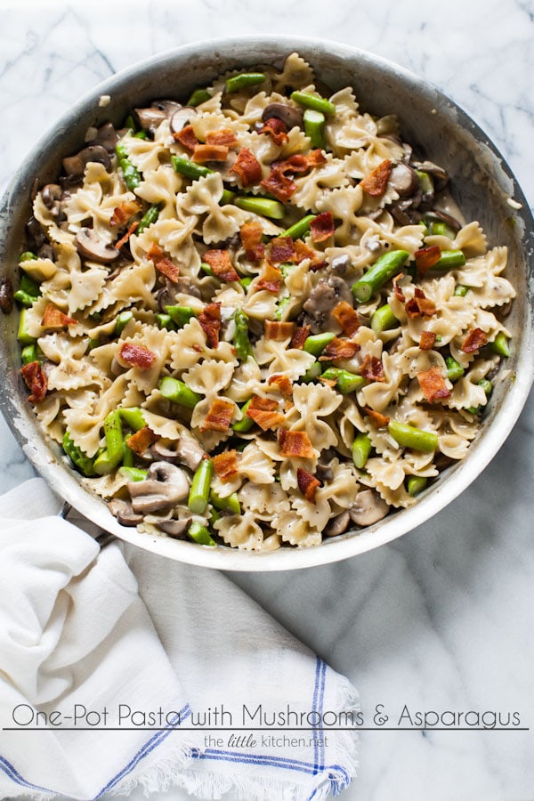 One-Pot Pasta with Mushrooms and Asparagus from thelittlekitchen.net