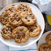 Brown Butter Milk Chocolate Toffee Almond Cookies from thelittlekitchen.net