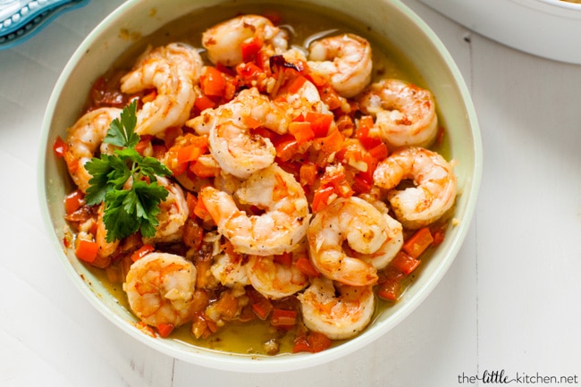 Red Pepper and Garlic Shrimp Pasta - The Little Kitchen