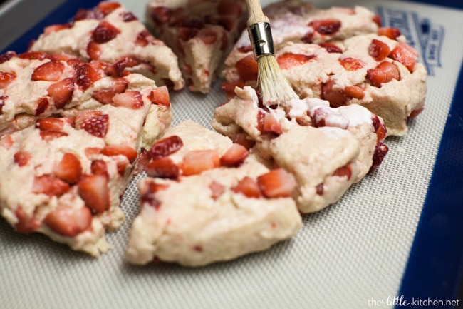 Strawberries and Cream Scones with White Chocolate Glaze from thelittlekitchen.net