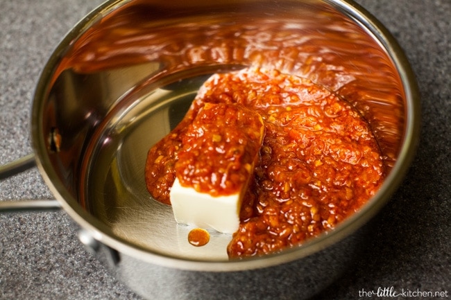 Baked Harissa Chicken Wings from thelittlekitchen.net