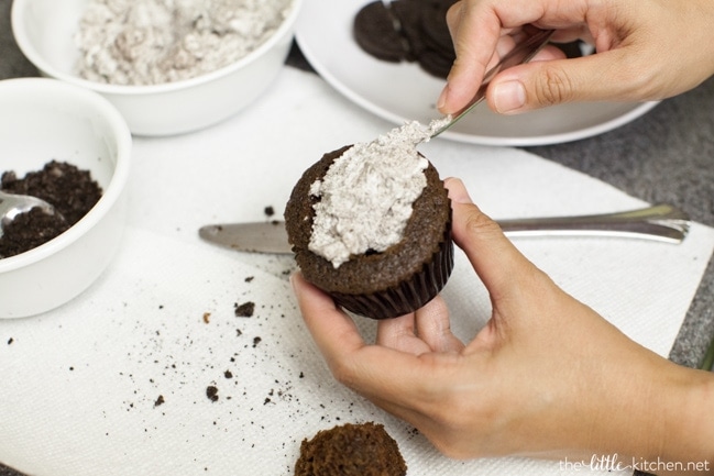 Oreo Cupcakes from thelittlekitchen.net