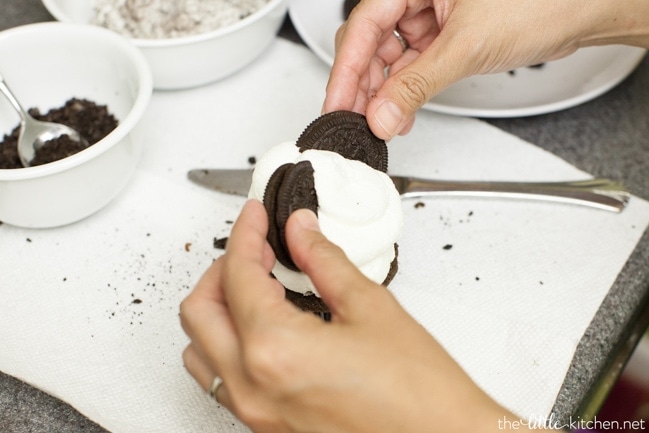 Oreo Cupcakes from thelittlekitchen.net