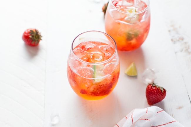 strawberry gin and tonic thelittlekitchen.net