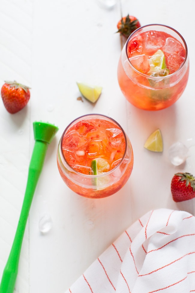 strawberry gin and tonic thelittlekitchen.net